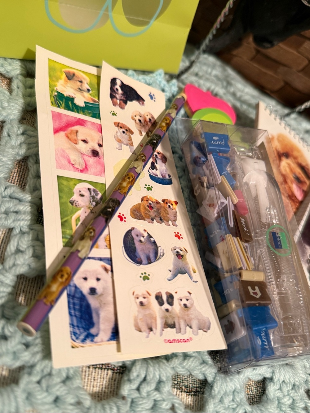 Black Lab Plant Pot Hanger & Puppy, Dog-Lover Stationery Pack Goodie Gift Bag